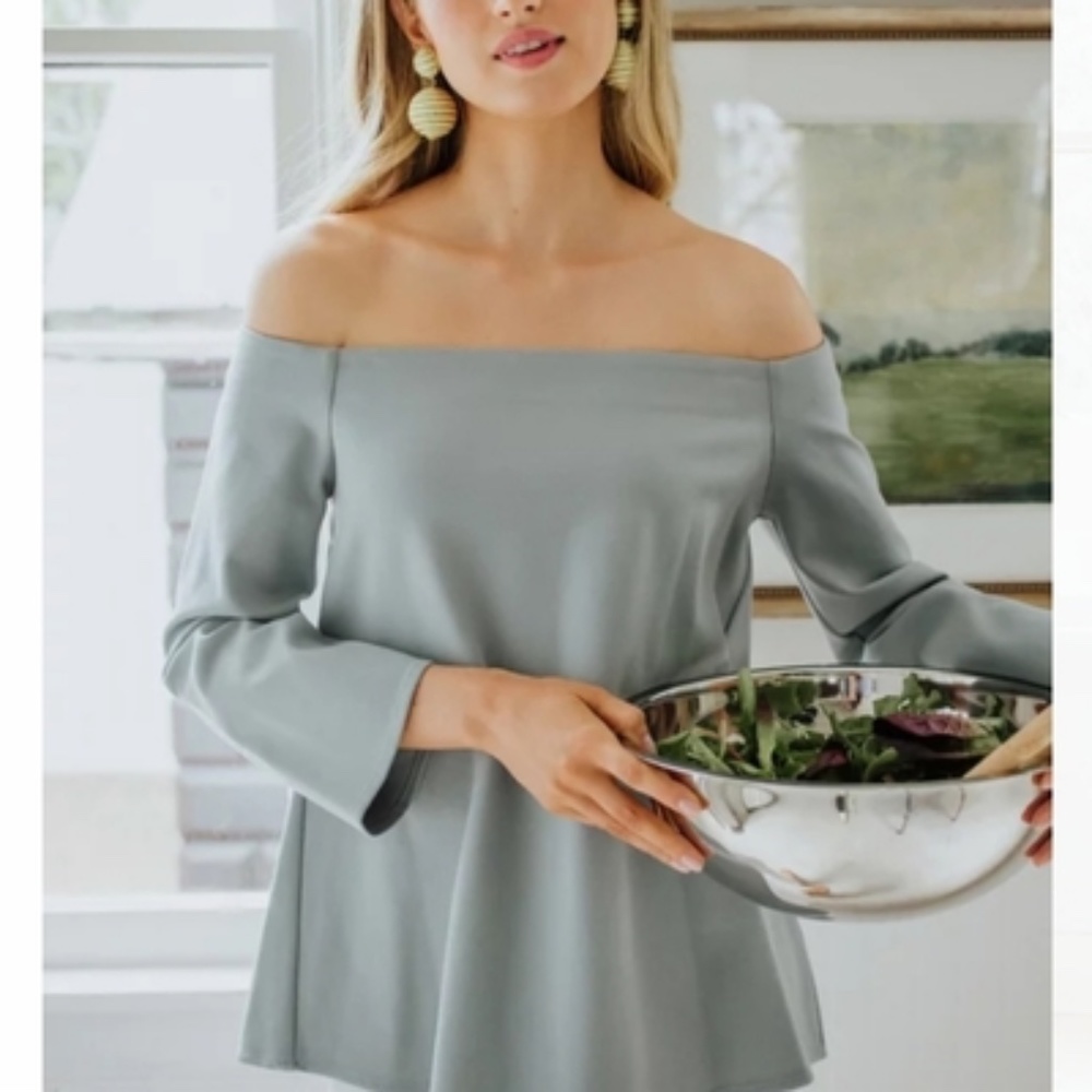 Tuckernuck Miranda Off-shoulder Top, French Blue M - Picture 2 of 12